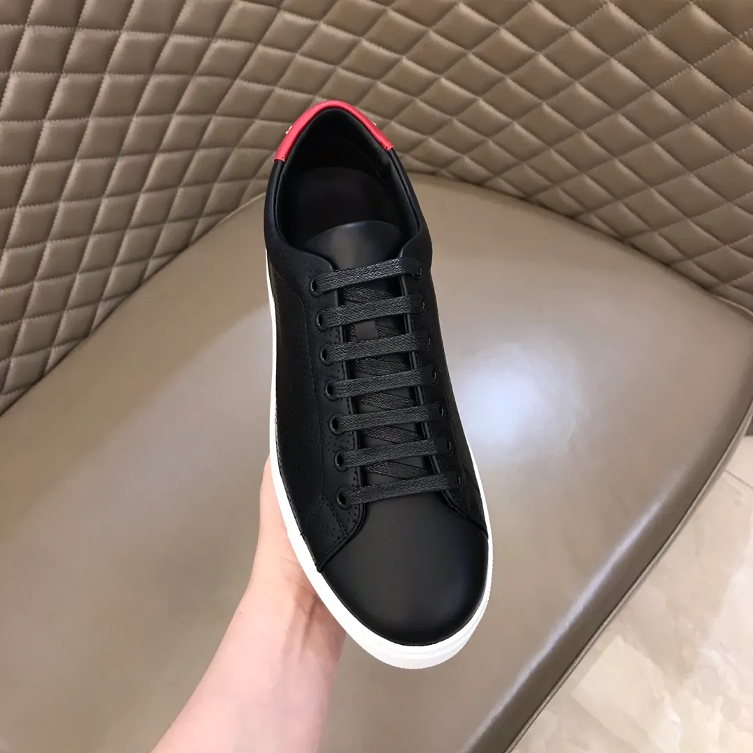 p380 ▫️B Home🆕Original boutique, classic plaid men's casual sneakers, made of selected calfskin, 100% original Burberry special fabrics! The rear KPU puncture method is decorated with the Burberry three-dimensional logo and the original outsole! 38/45